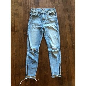 Light Ripped Jeans with Side Zippers